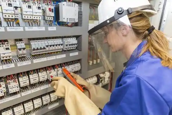 electrician Mettawa